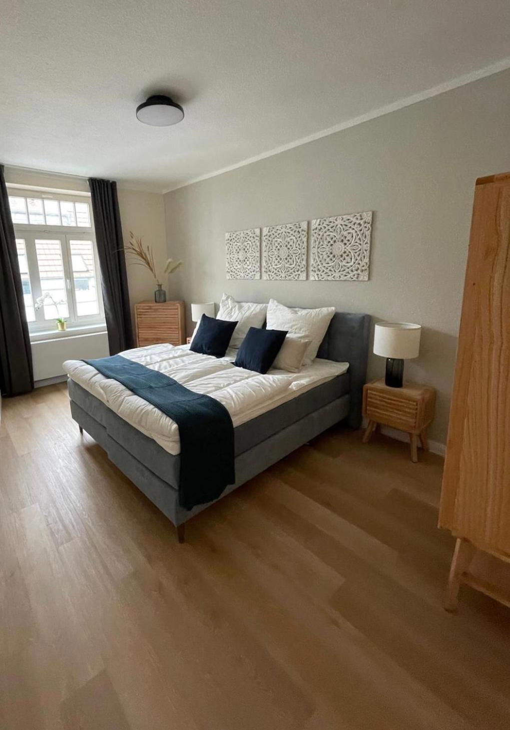 Ferienwohnung „KRABBENNEST“ ruhig zentral mit echtem Jacuzzi-Whirlpool Rostock Exterior foto