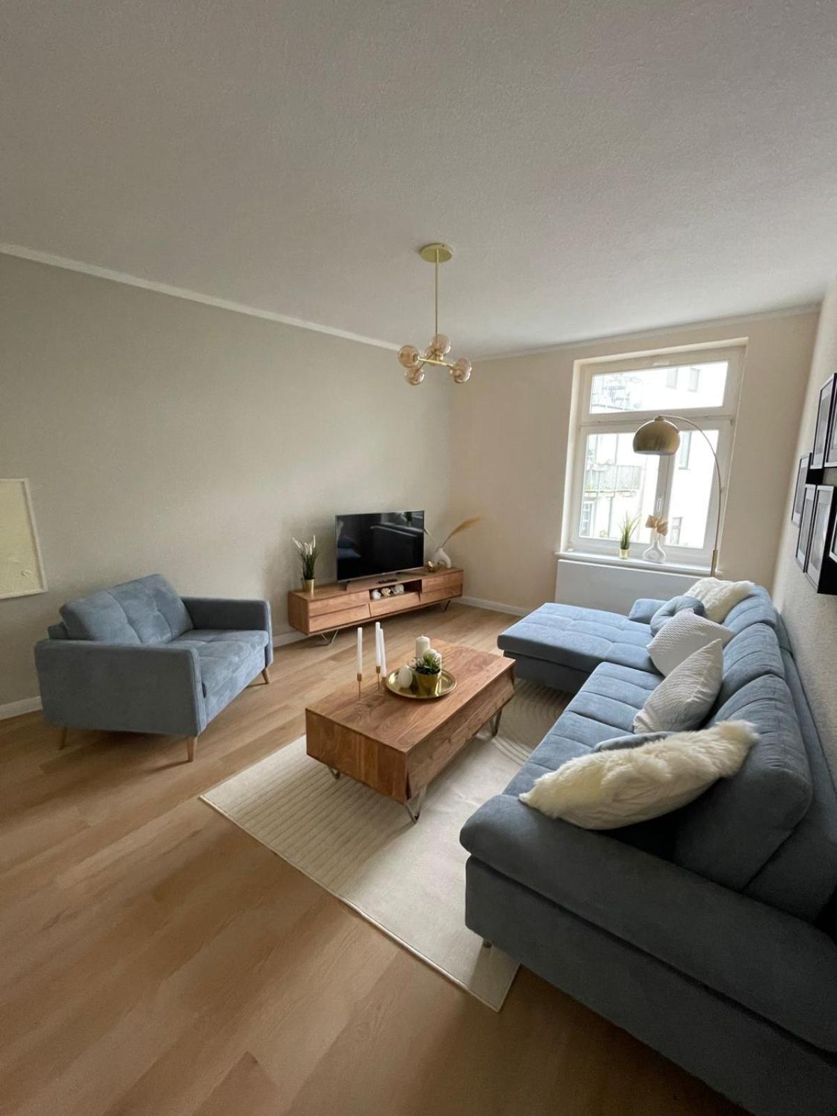 Ferienwohnung „KRABBENNEST“ ruhig zentral mit echtem Jacuzzi-Whirlpool Rostock Exterior foto